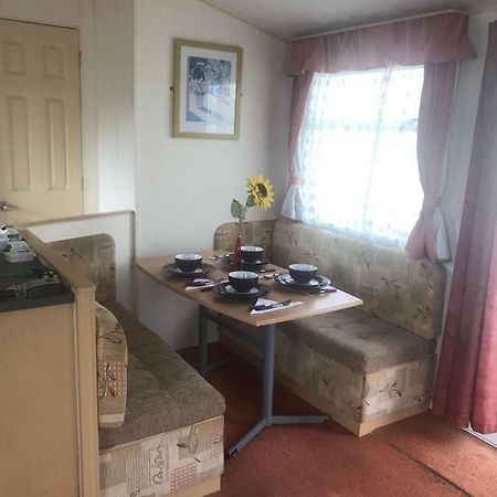 Holiday Home Bognor Regis Esterno foto