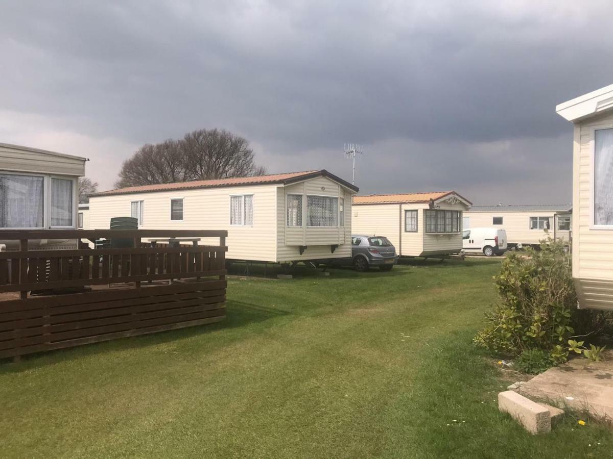 Holiday Home Bognor Regis Esterno foto