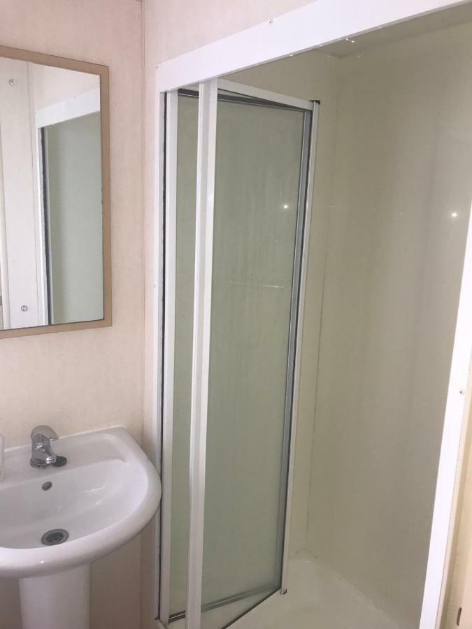 Holiday Home Bognor Regis Esterno foto